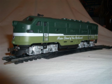 HO F3-A Northern Pacific DCC & Sound Diesel Locomotive